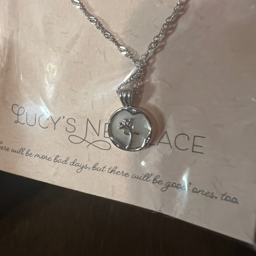 Page 215 Lucy's Necklace Rose Pieces Of The Past Once Upon A Book club - Picture 5 of 6